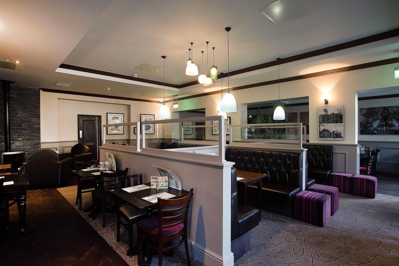 Hotel The Furness Railway Wetherspoon Barrow-in-Furness Esterno foto