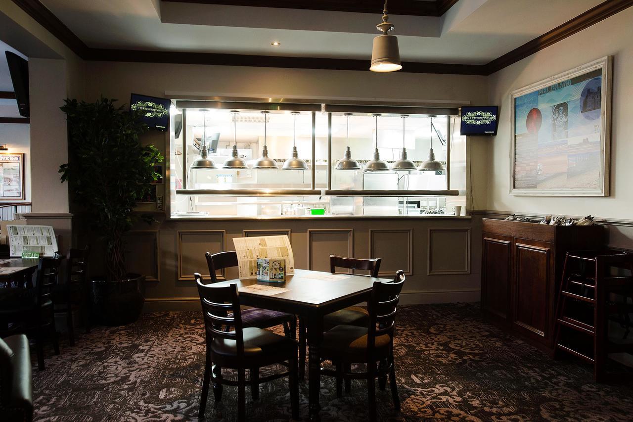 Hotel The Furness Railway Wetherspoon Barrow-in-Furness Esterno foto