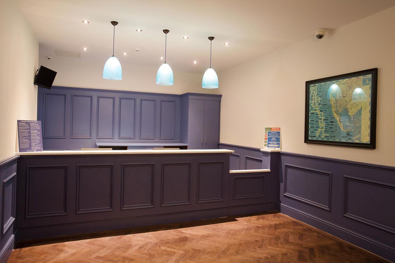 Hotel The Furness Railway Wetherspoon Barrow-in-Furness Esterno foto