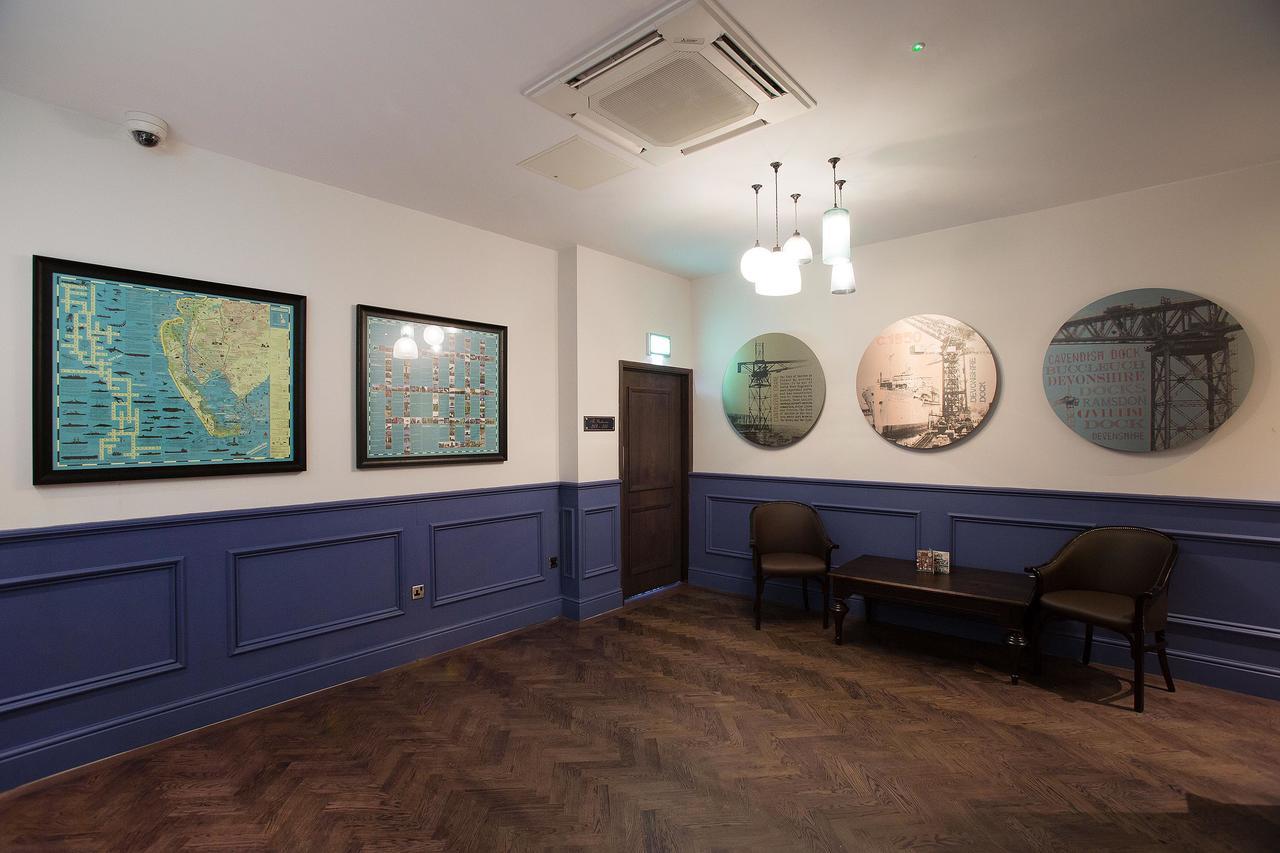 Hotel The Furness Railway Wetherspoon Barrow-in-Furness Esterno foto